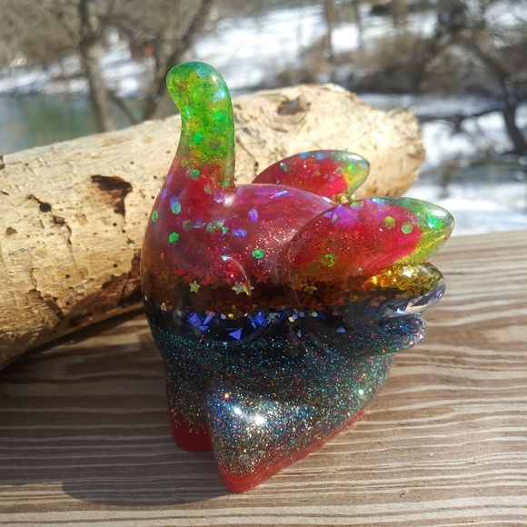 ๐SOLD๐HANDMADE Cute Elephant Resin Art - Picture 9 of 12